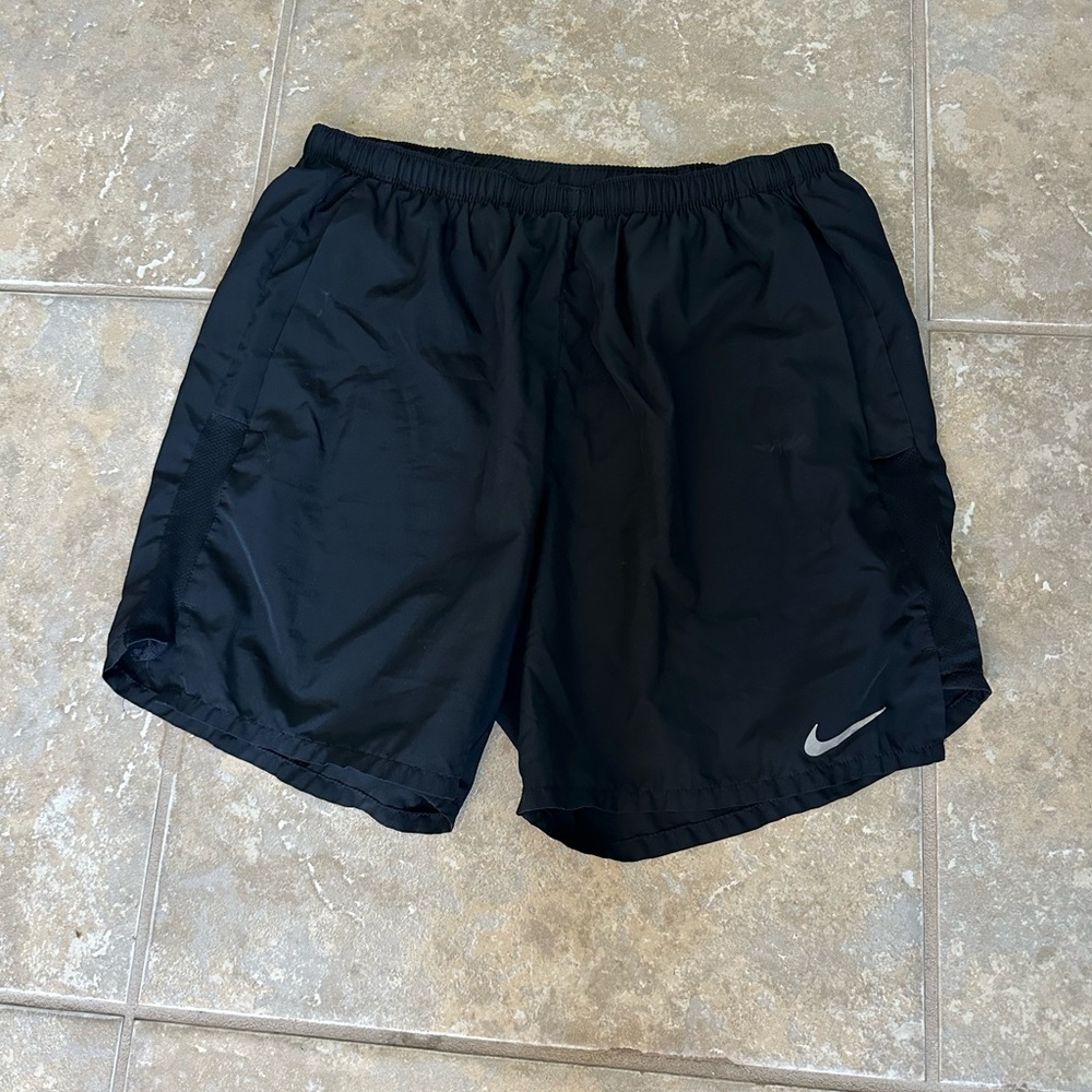 Nike Men's Black Athletic Running Shorts